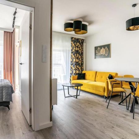 Mennica Residence - City Center - Golden Apartments Varšava Exteriér fotografie